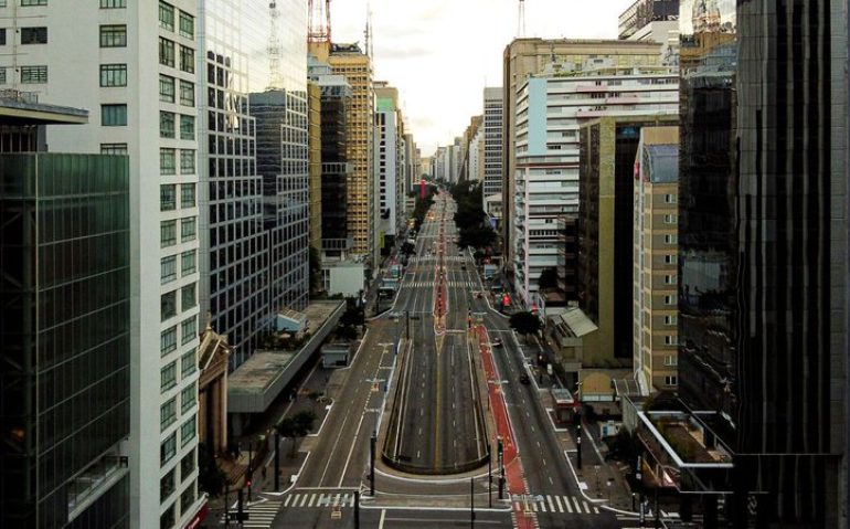 sao_paulo_capa_F4mHmri_widelg